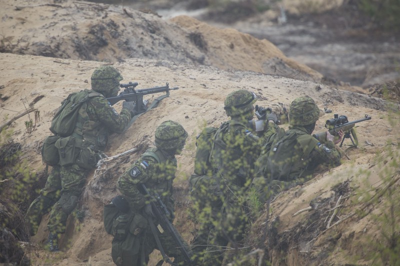 Kuperjanovi SN meeskond keskpolygonil Siil 2015.jpg