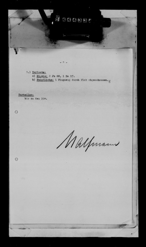 31081941_2.jpg