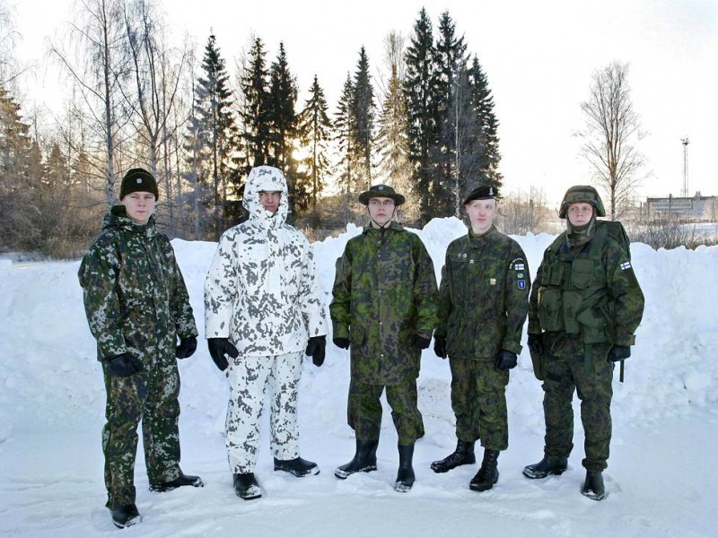 Soome KJ välivormid HeSari 090317.jpg
