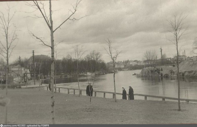 1958.jpg