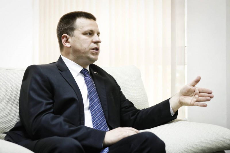 Ratas andmas Hispaania ajalehele El Pais intervjuud.