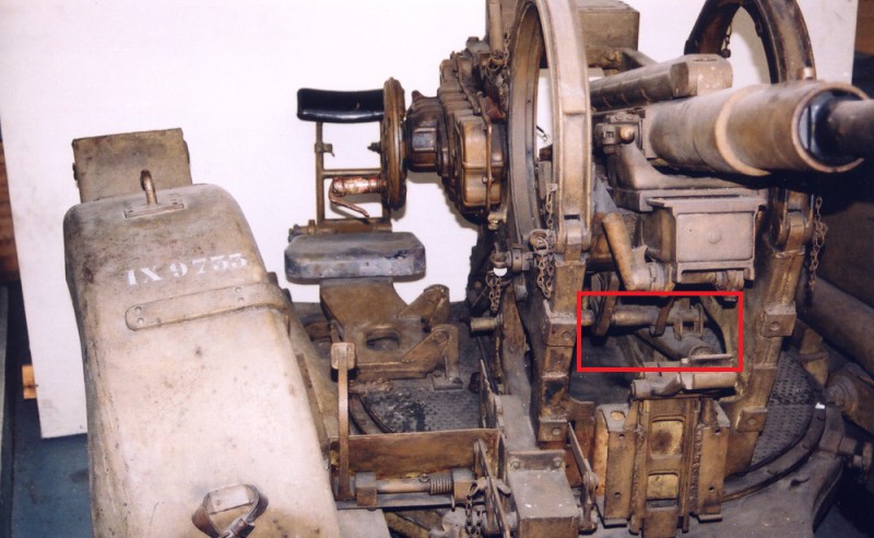 20mm_flak_38_20_of_36.jpg