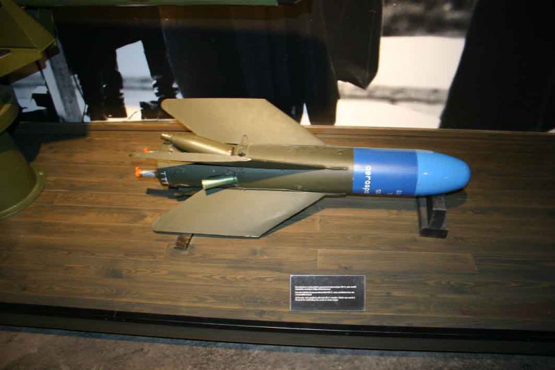 SS 11 RO63 ohjus.jpg