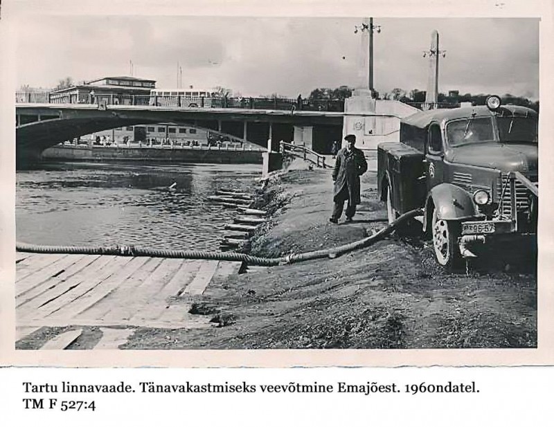 Võidu sillast allpool .jpg