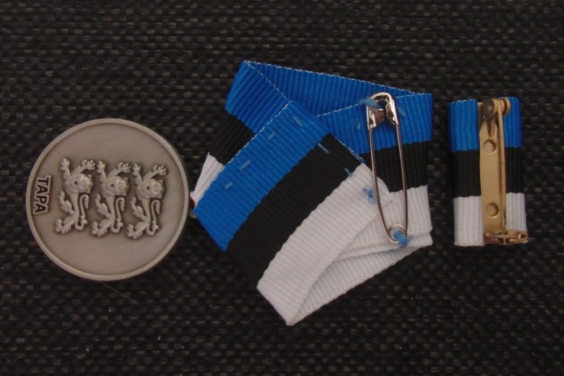 Medal tagantpoolt