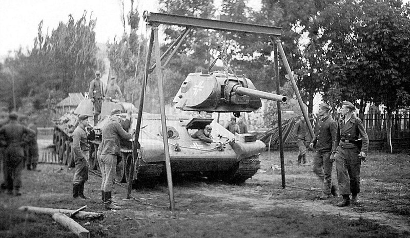 t-34_early_443.jpg