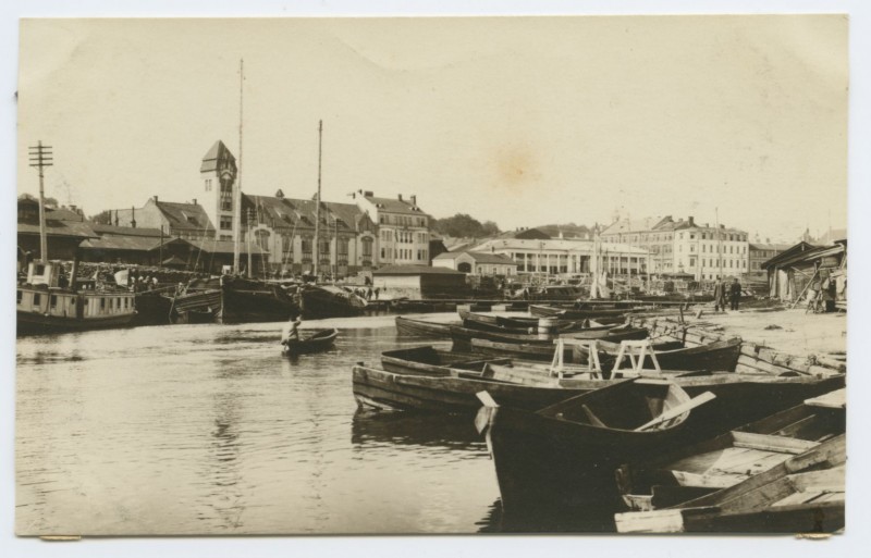 1928.jpg