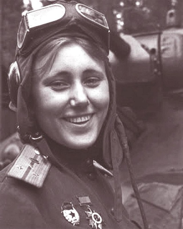 00-00-anatloly-morozov-aleksandra-samusenko-1943.jpg