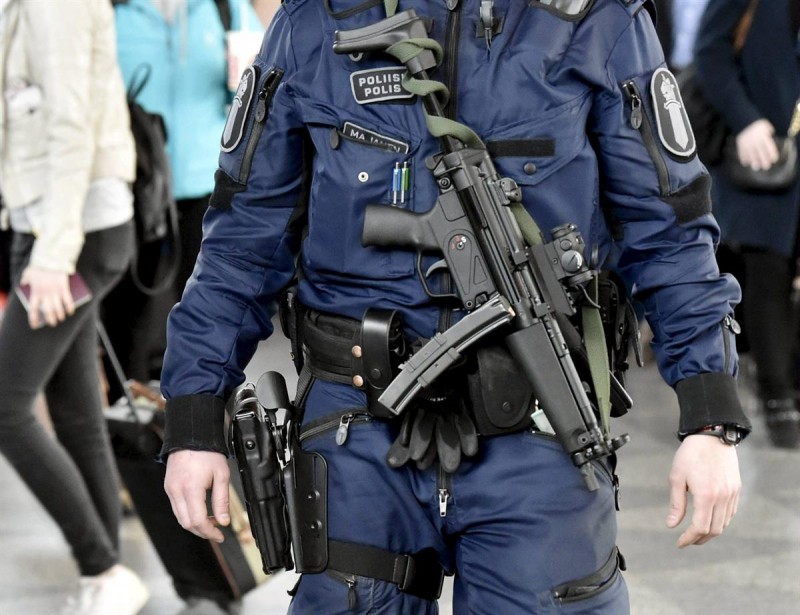 Soome politsei MP5.jpg