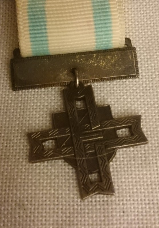 medal_02.jpg