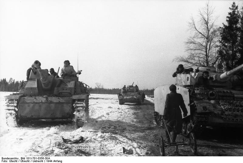 StuG III Narva lähedal, Märts 1944.