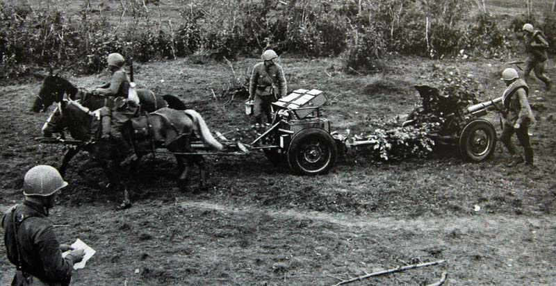 45mm_AT_1942.jpg