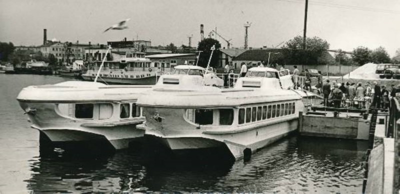 1979R23.jpg