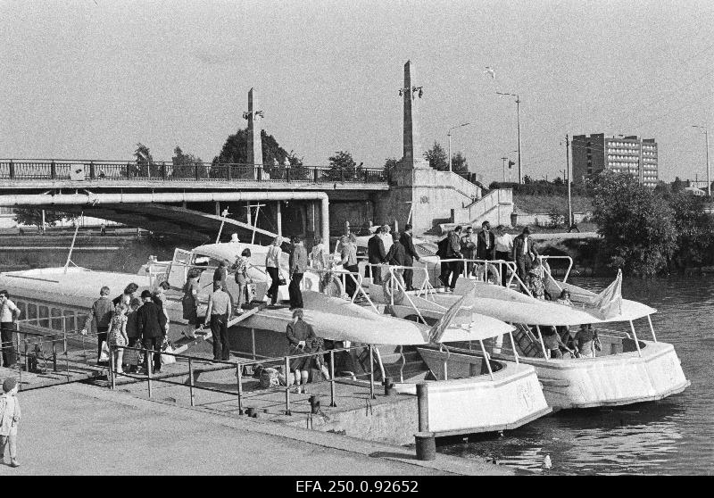 Prožega Raketa 1972 EFA.250.0.92652 1975 õige72.jpg