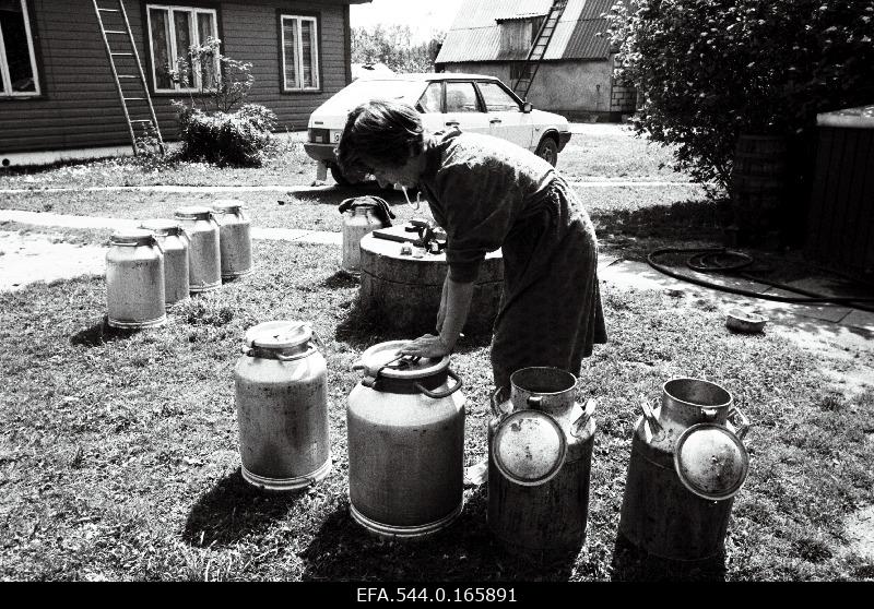 1980-1990 EFA.544.0.165891.jpg