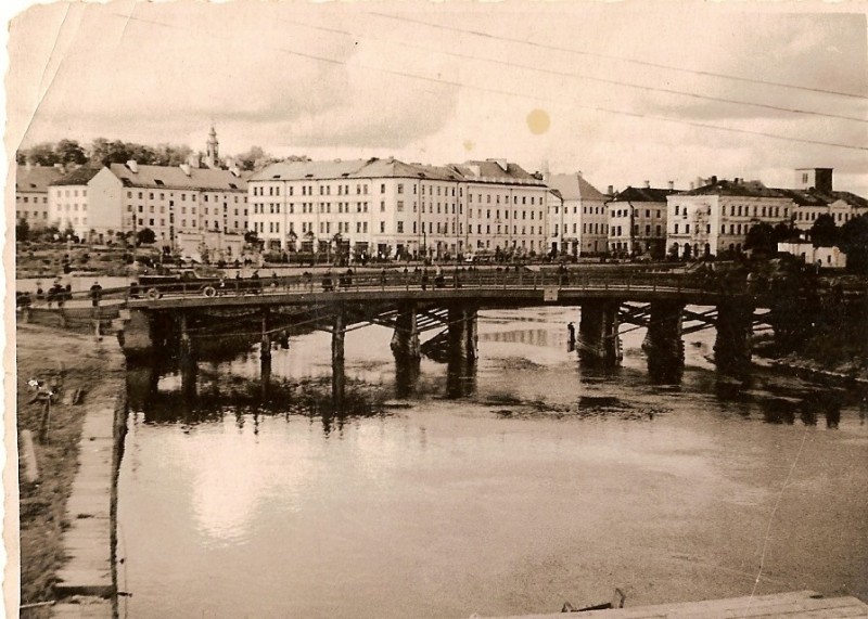Holmi sild kõrgemana.jpg
