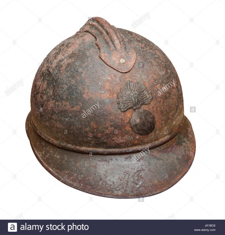 wwi-adrian-m15-french-helmet-JK1BC6.jpg