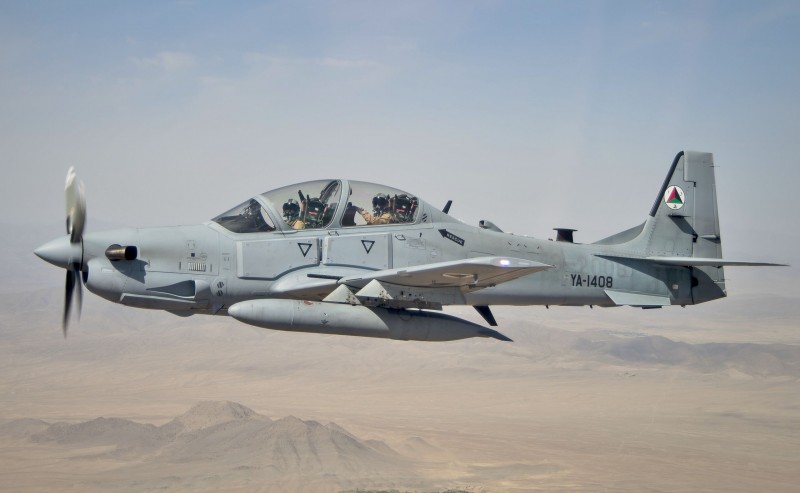 Super Tucano afgaanide taevas