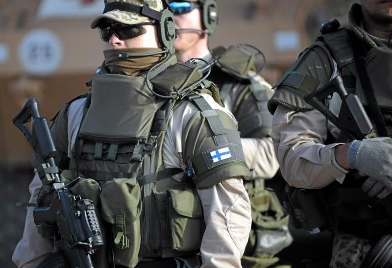 M10 kaitsevest lisadega Afganistaan.jpg