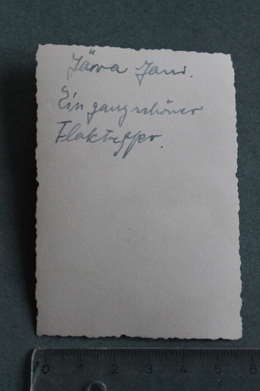 4HAGr21-12.jpg