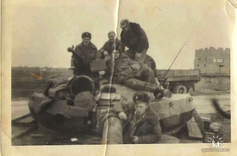 AFG Post nr.8 F.jpg