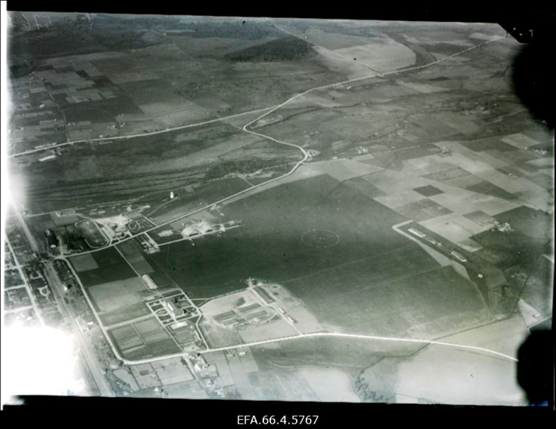 1932 EFA.66.4.5767.jpg