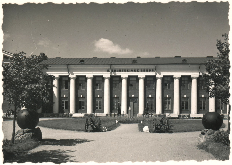 Rakvere 2.Suurtükiväegrupi kasarmu.jpg