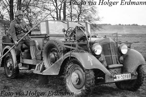 Horch_830_R_Kfz_15_TS_via_HE.jpg