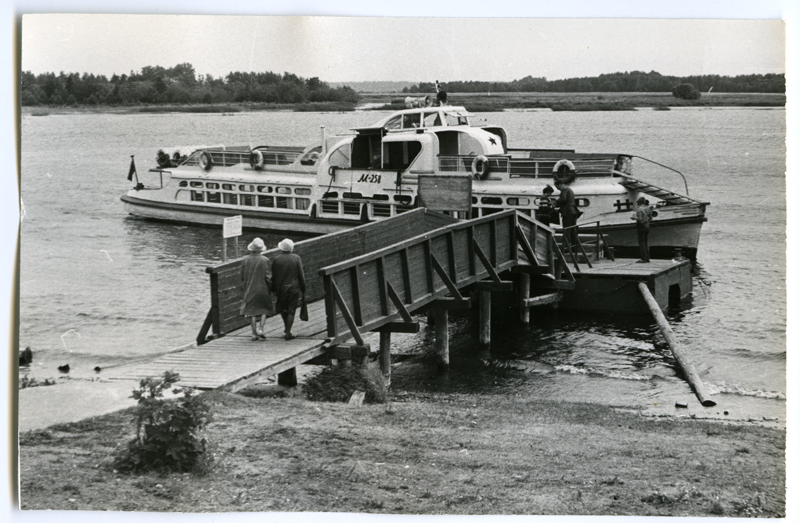 M258.jpg