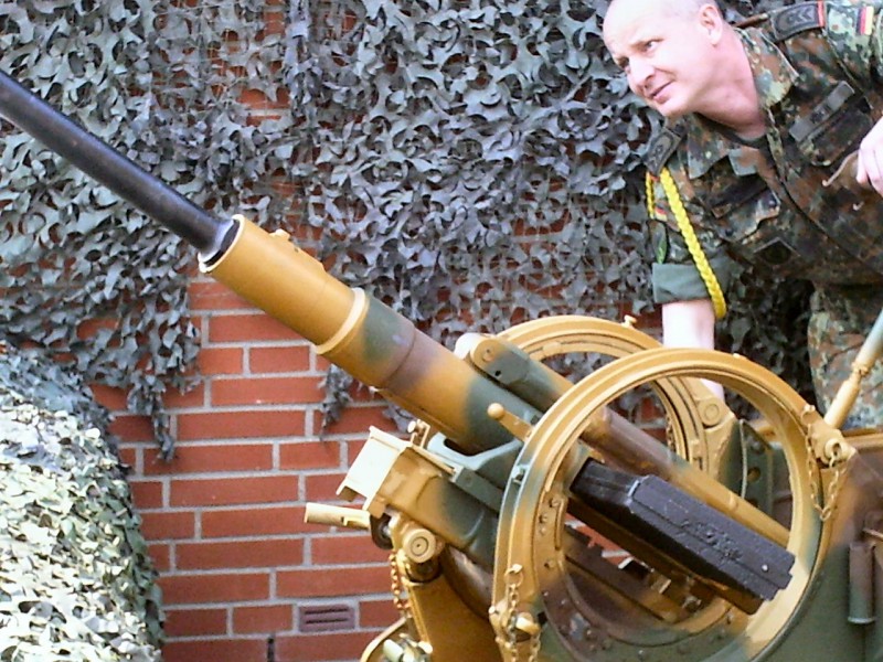 2cm_flak_38_08_of_13.jpg
